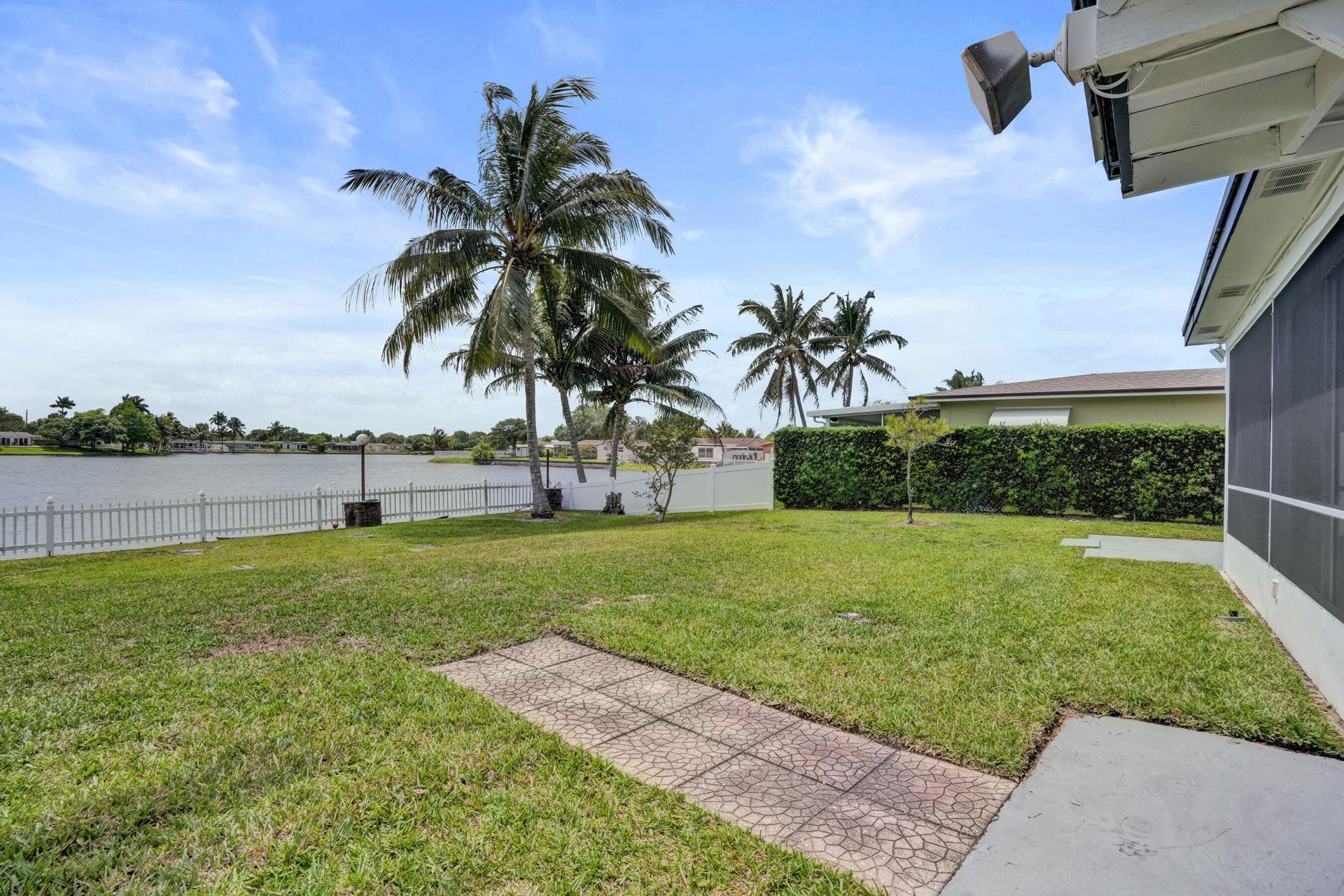 9366 NW 23rd Street, Pembroke Pines, FL 33024 Photo