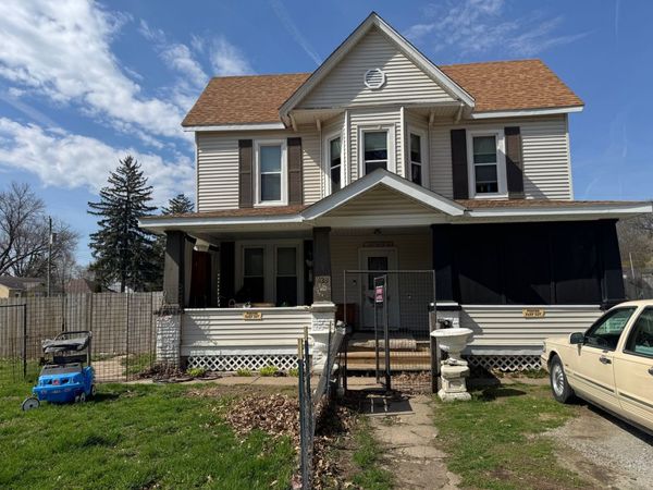 428 S Concord Street , Davenport, IA 52802