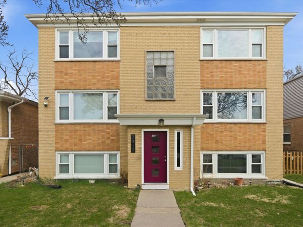 7412 W 63rd Place , Summit, IL 60501