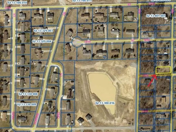 1300 Noah Street, Johnston City, IL 62951