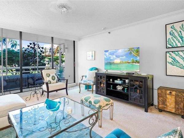 3100 Gulf Shore BLVD N, Unit 104, NAPLES, FL 34103