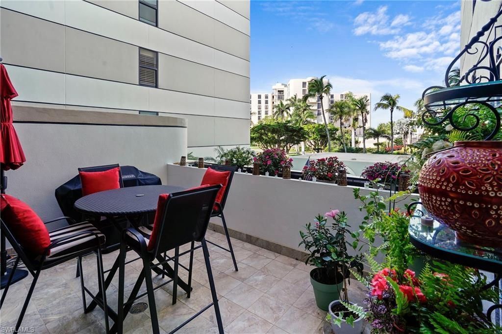 3100 Gulf Shore Blvd N, Unit 104, Naples, FL 34103 Photo