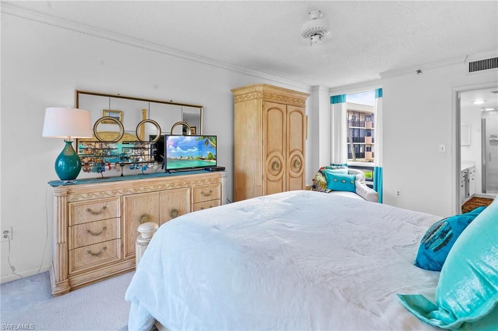 3100 Gulf Shore Blvd N, Unit 104, Naples, FL 34103 Photo