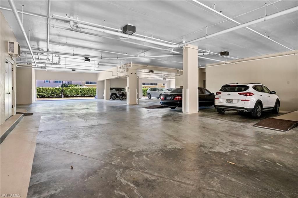3100 Gulf Shore Blvd N, Unit 104, Naples, FL 34103 Photo