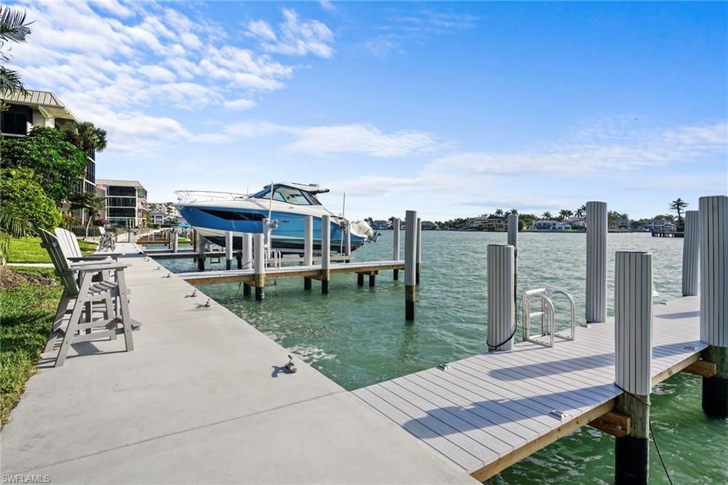 3100 Gulf Shore Blvd N, Unit 104, Naples, FL 34103 Photo