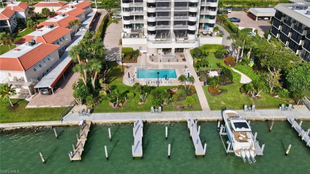 3100 Gulf Shore Blvd N, Unit 104, Naples, FL 34103 Photo