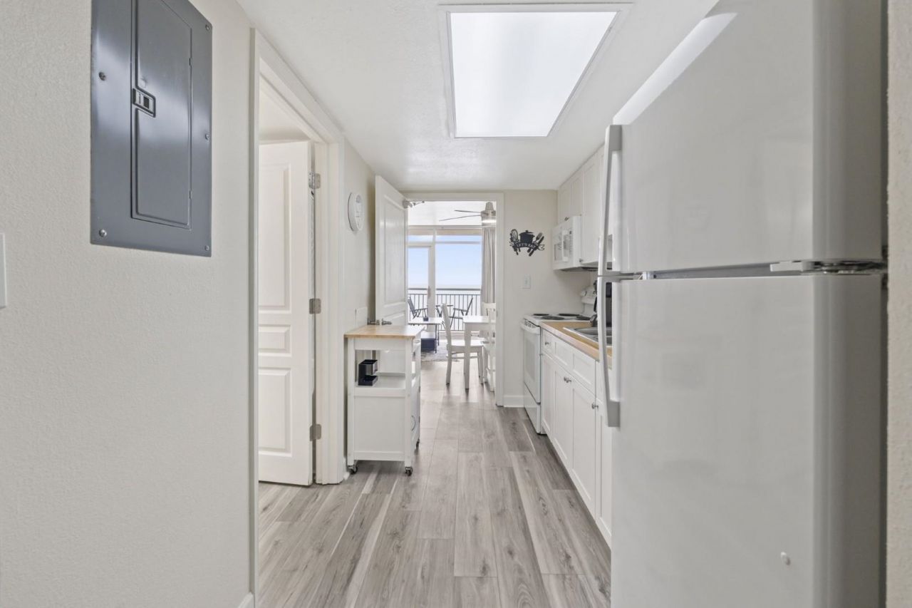 2701 S Ocean Blvd. Photo 12