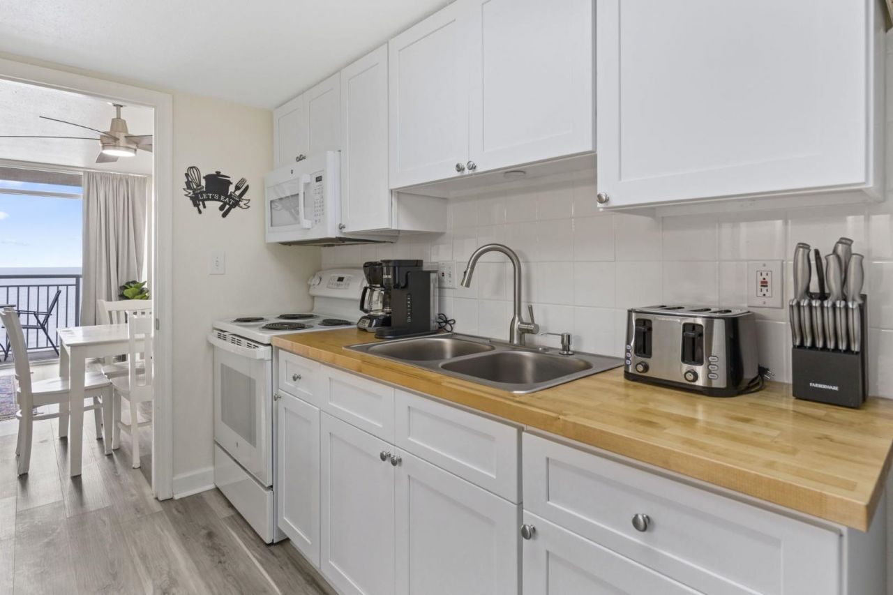 2701 S Ocean Blvd. Photo 13