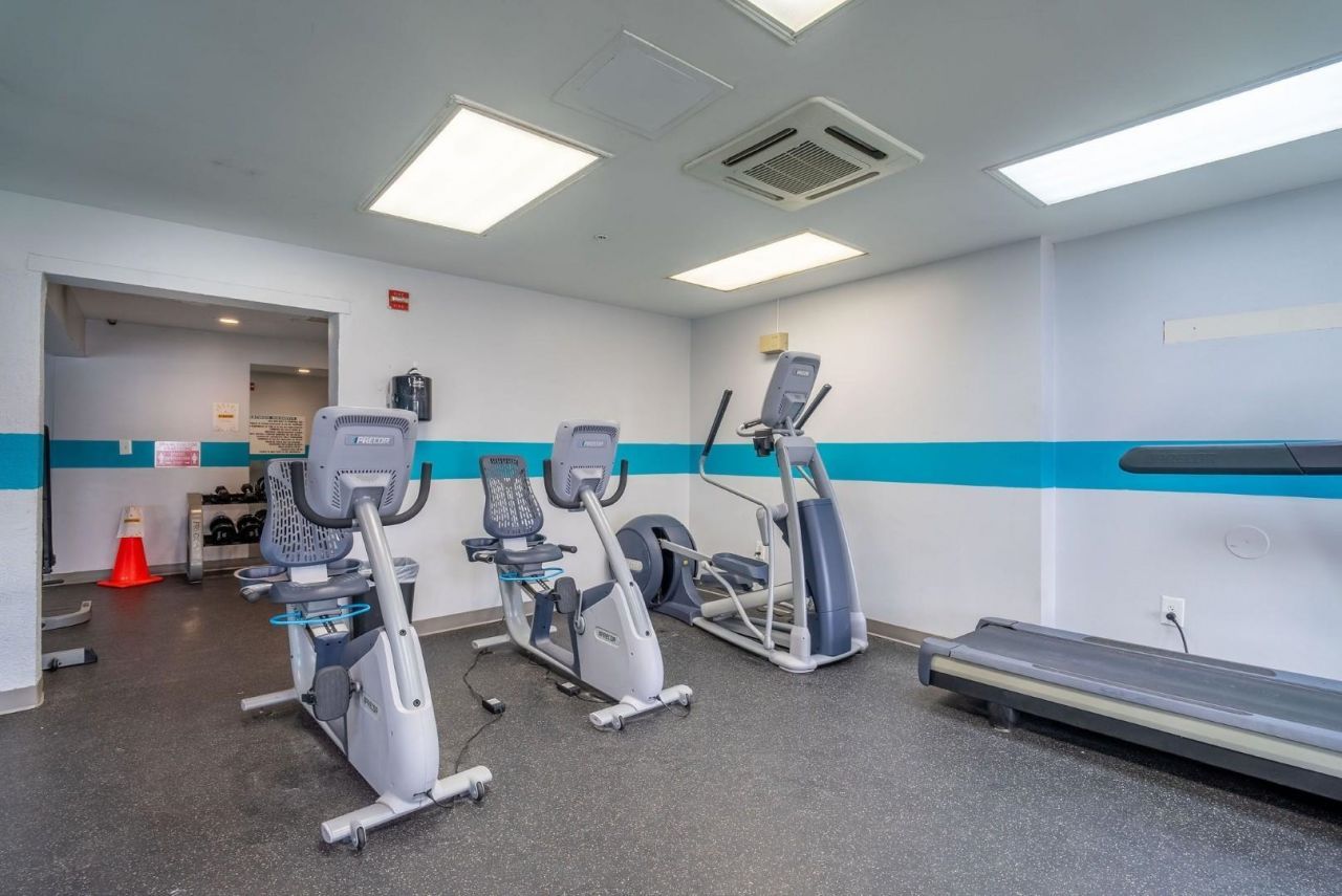 2701 S Ocean Blvd. Photo 43