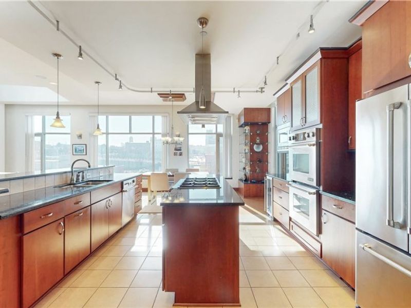 21 Furnace Street, Unit 805, Akron, OH 44308 Photo 11