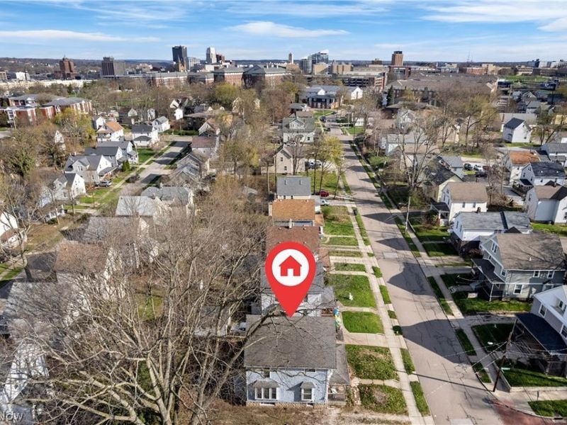 518 Sumner Street, Akron, OH 44304 Photo 3