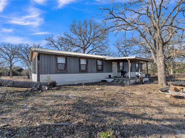 895 Patterson RD, Flatonia, TX 78941