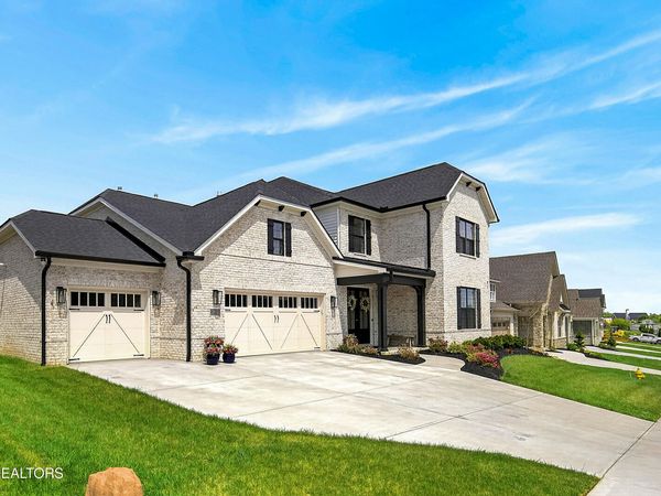 12633 Red Poppy Drive, Farragut, TN 37934