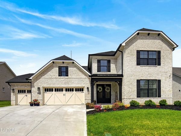 12633 Red Poppy Drive, Farragut, TN 37934