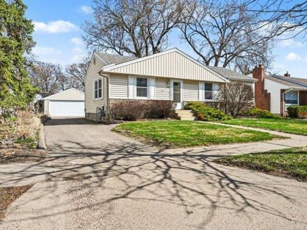 1925 Morgan Avenue , Saint Paul, MN 55116