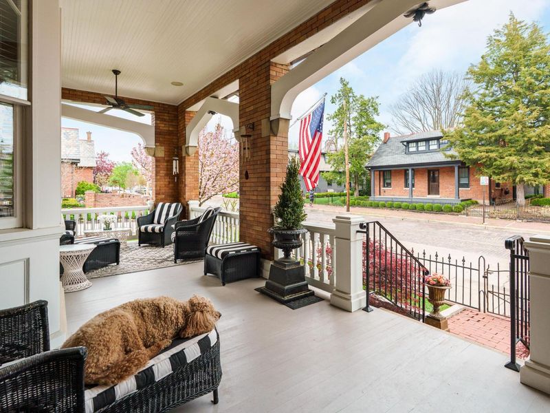 649 Mohawk Street, Columbus, OH 43206 Photo 3