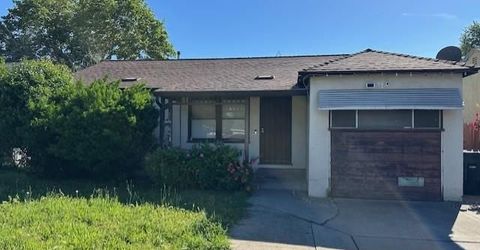 3836 Lily St, Sacramento, CA 95838 Photo