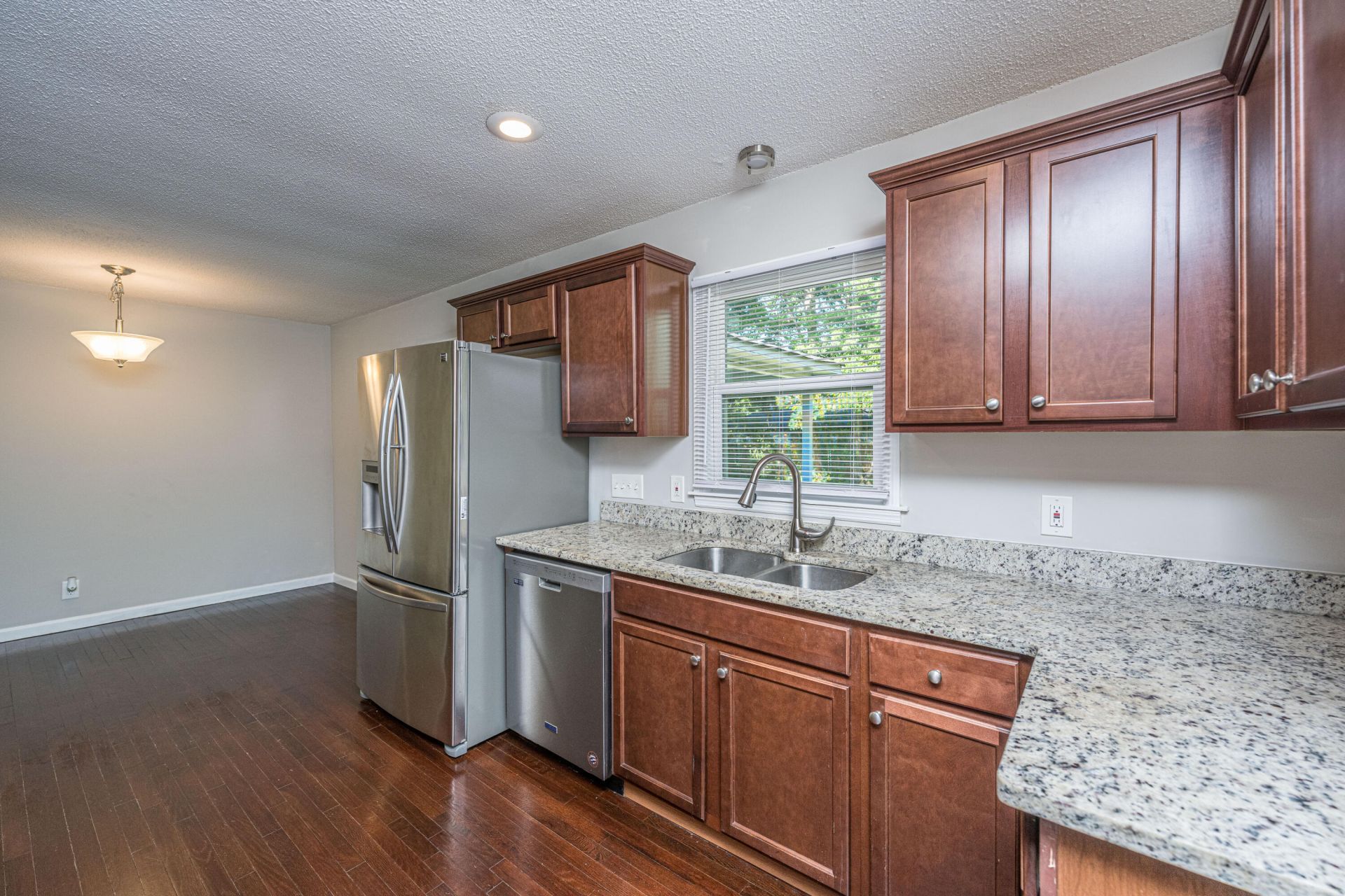 245 Mary Scott Drive Photo 14