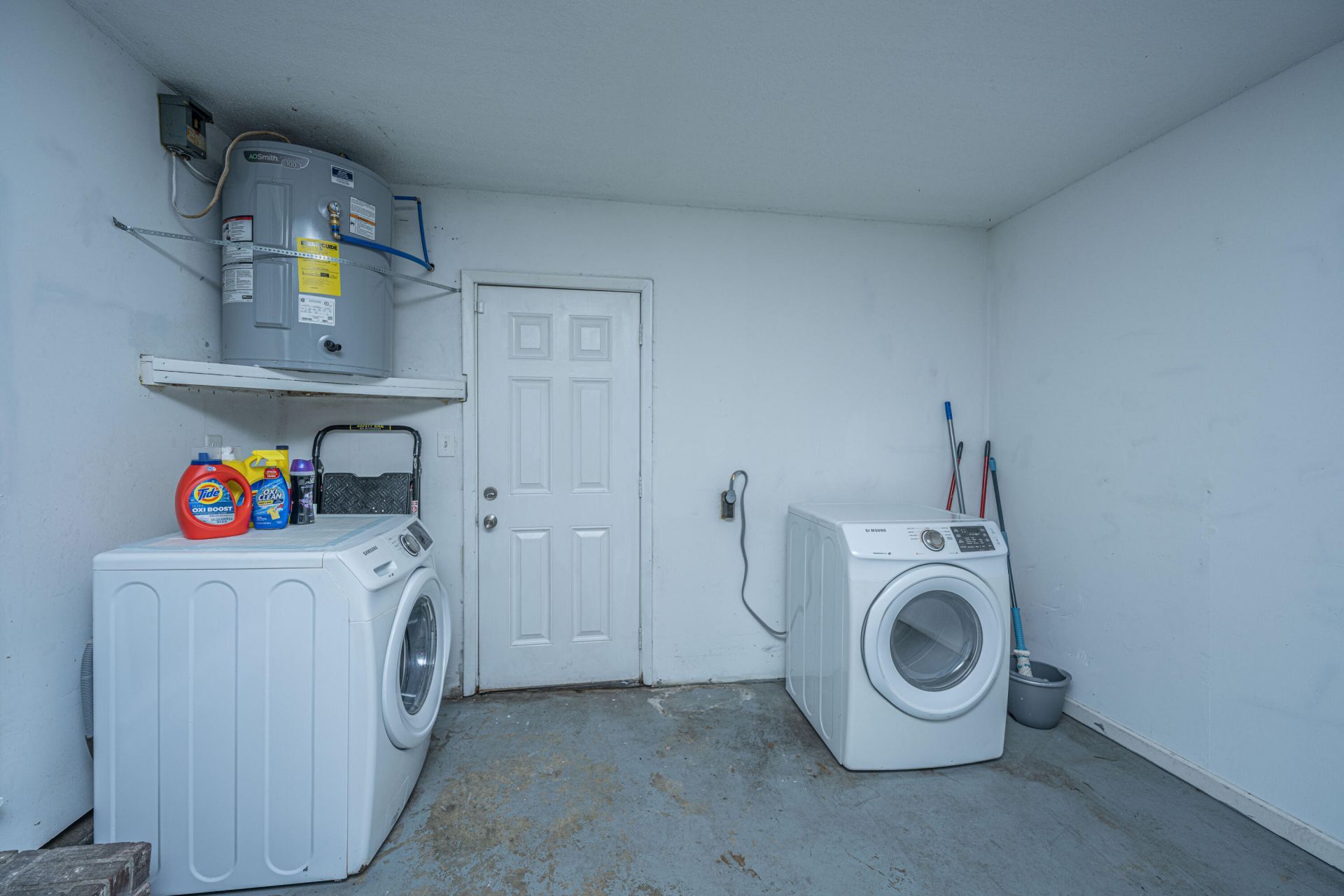 245 Mary Scott Drive Photo 24