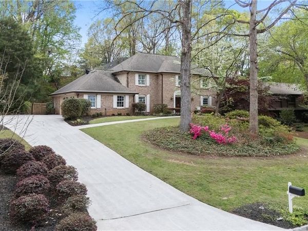 760 Old Campus Trail, Atlanta, GA 30328