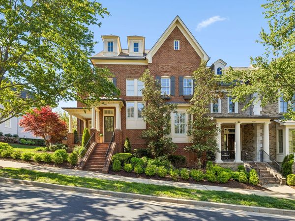 1048 Falling Leaf Cir, Brentwood, TN 37027