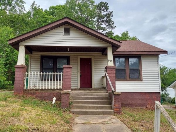 927 E Dayton Avenue , High Point, NC 27262