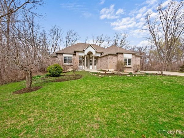 39182 N Rangers Way, Antioch, IL 60002