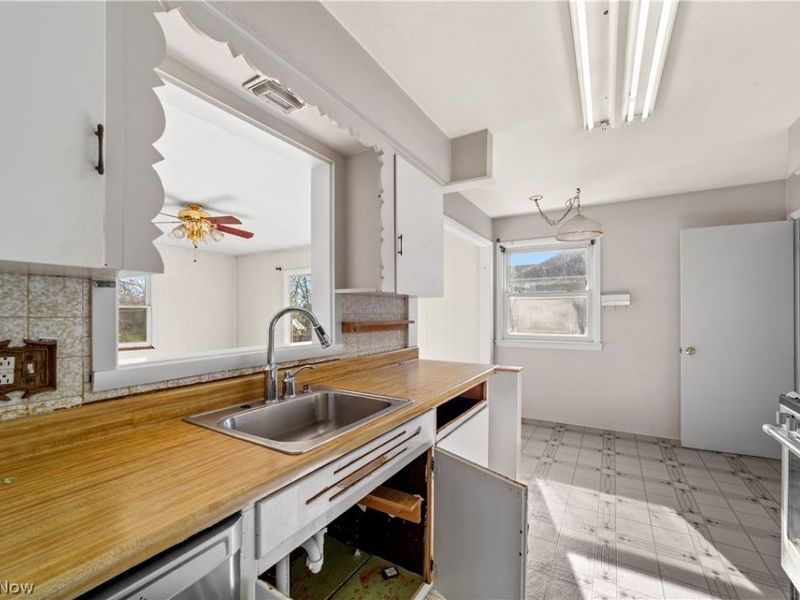 5120 Lake Vista Drive, Solon, OH 44139 Photo 9