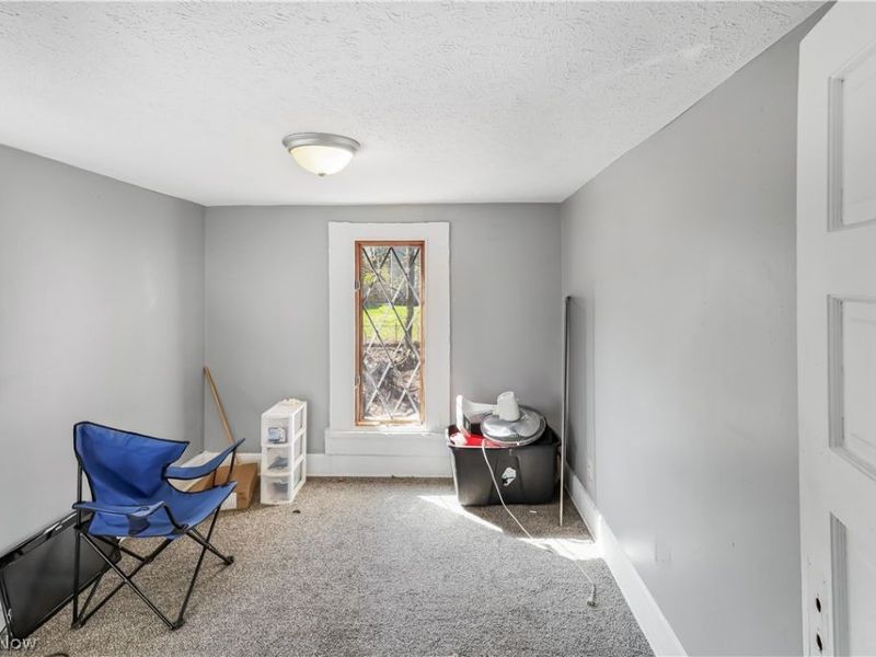 1138 7th Avenue, Akron, OH 44306 Photo 11