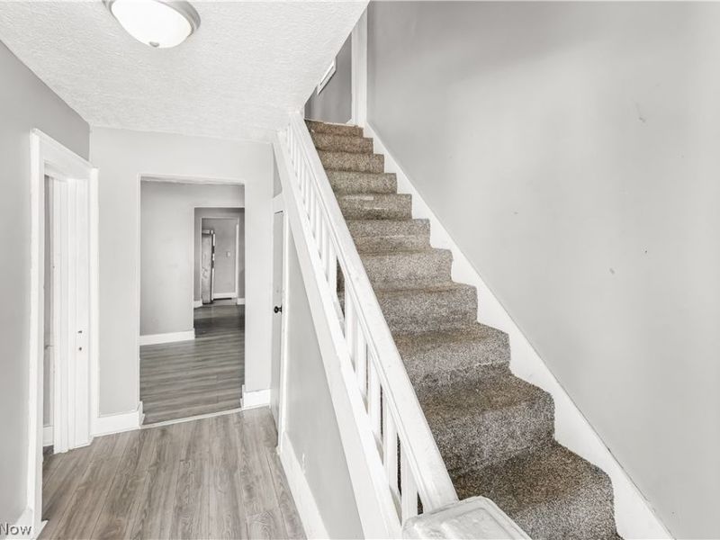 1138 7th Avenue, Akron, OH 44306 Photo 6