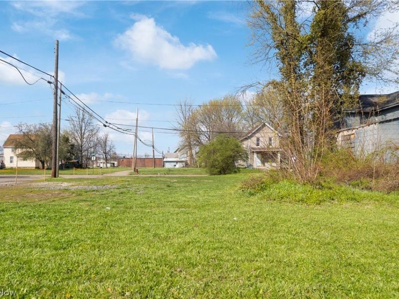 1415 2nd Street NE, Canton, OH 44704 Photo 31