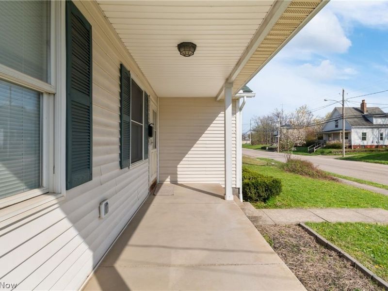 1415 2nd Street NE, Canton, OH 44704 Photo 5