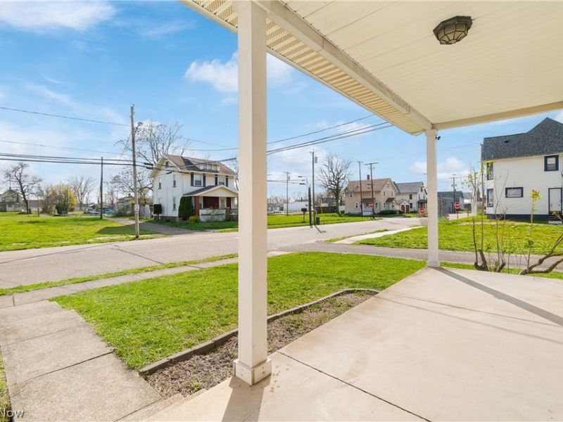 1415 2nd Street NE, Canton, OH 44704 Photo 6