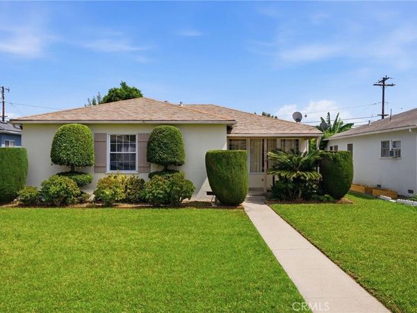 12752 Cowley, Downey, CA 90242