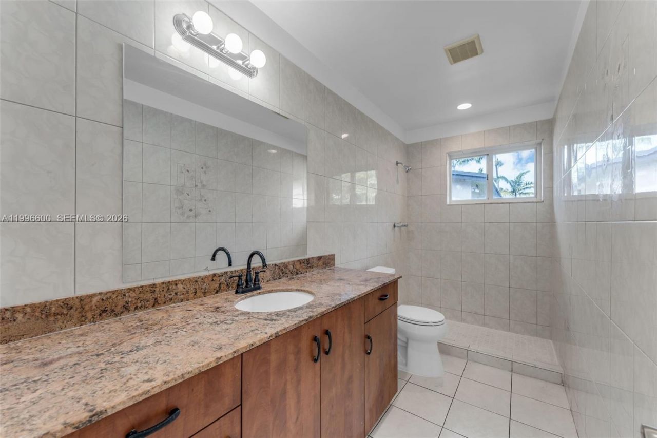 11611 SW 184th St, Miami, FL 33157 Photo