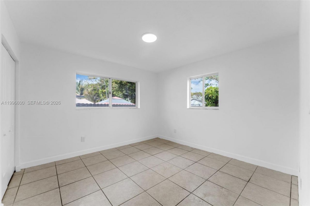 11611 SW 184th St, Miami, FL 33157 Photo