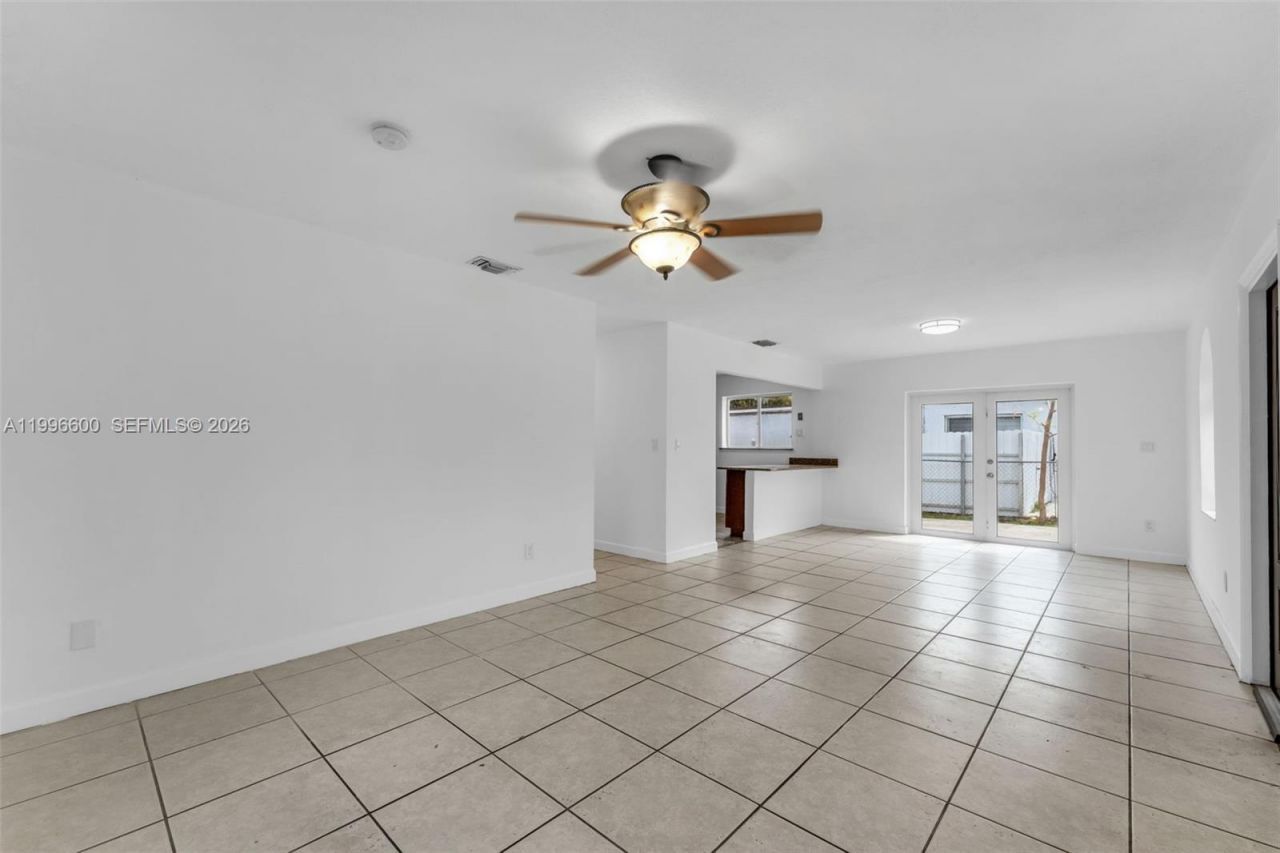 11611 SW 184th St, Miami, FL 33157 Photo