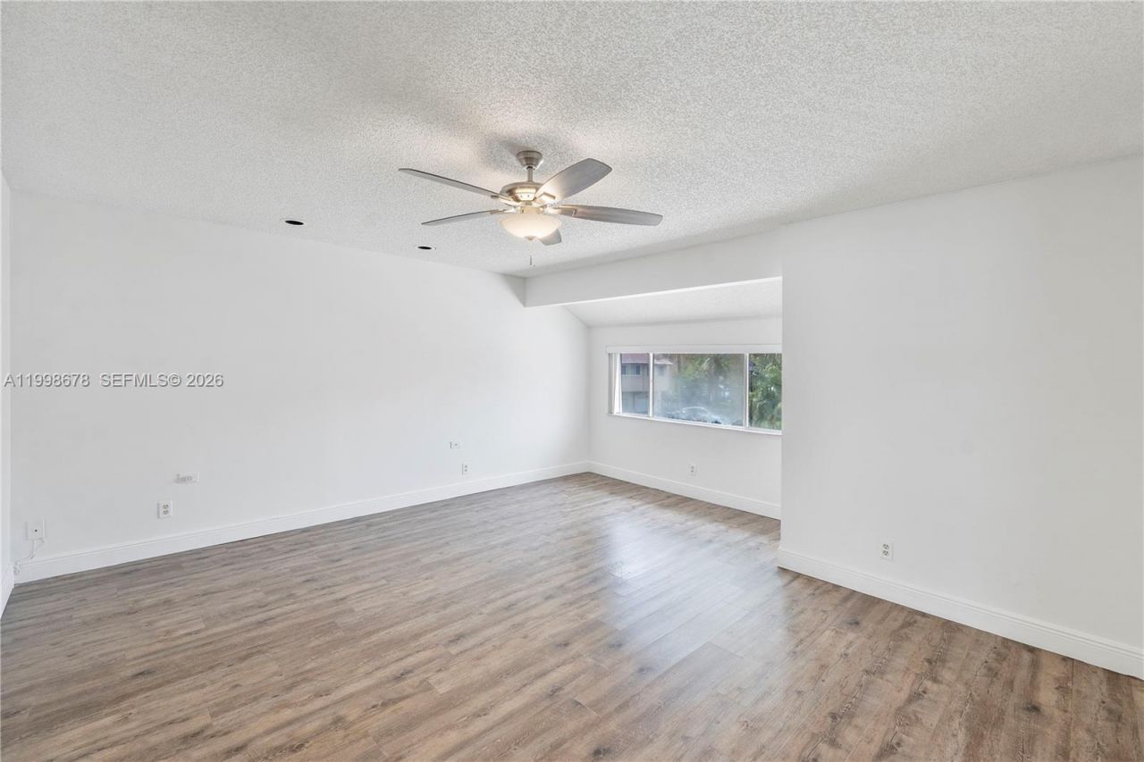 8243 NW 9th Ct , Unit 7, Plantation, FL 33324 Photo