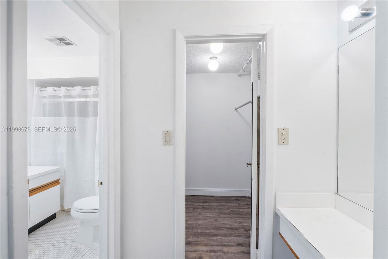 8243 NW 9th Ct , Unit 7, Plantation, FL 33324 Photo