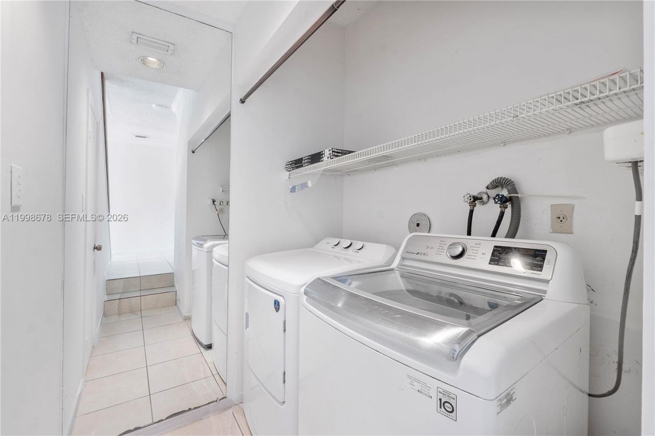 8243 NW 9th Ct , Unit 7, Plantation, FL 33324 Photo