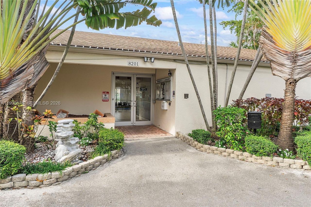 8243 NW 9th Ct , Unit 7, Plantation, FL 33324 Photo