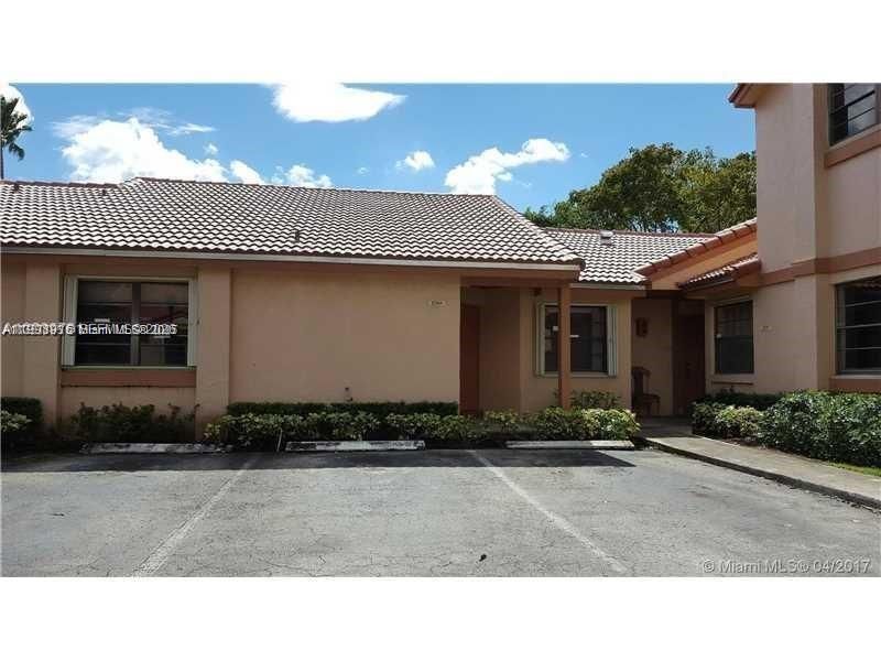 17268 NW 60th Ct, Hialeah, FL 33015 Photo