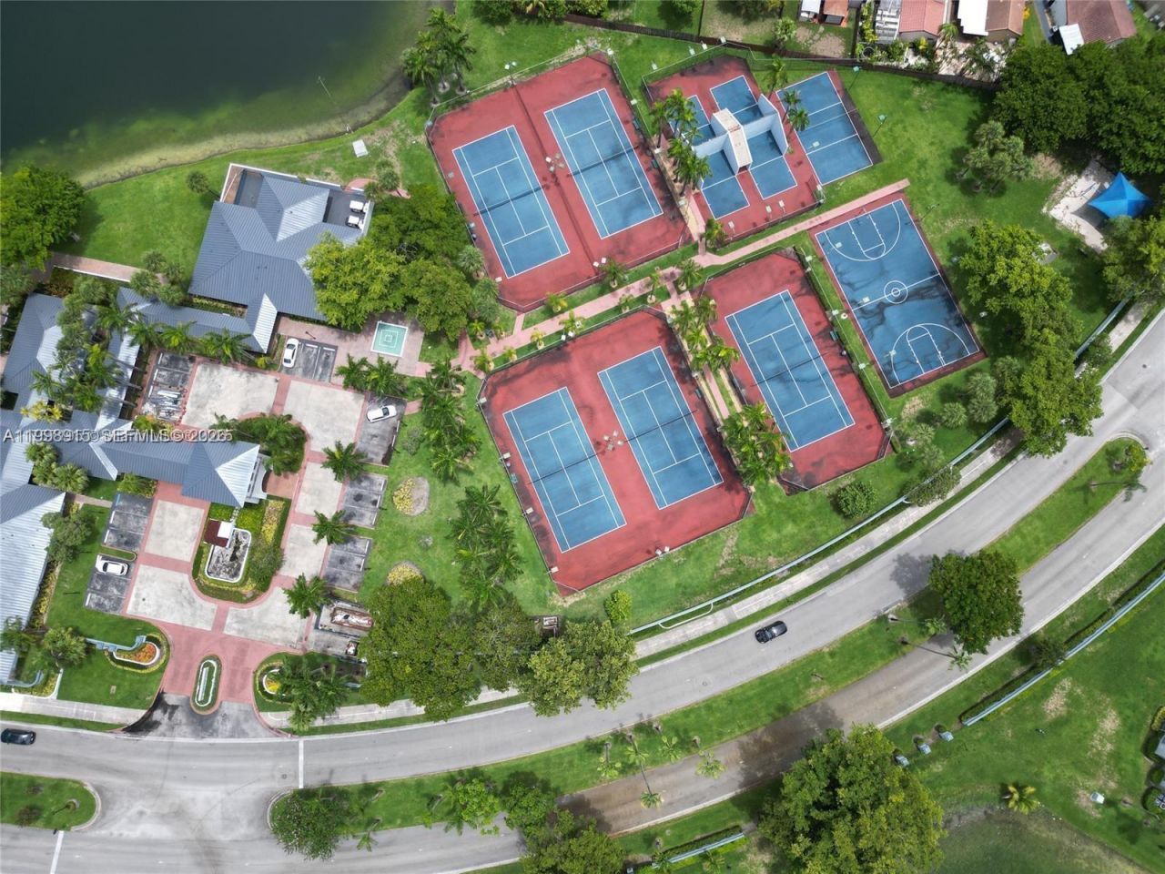 17268 NW 60th Ct, Hialeah, FL 33015 Photo