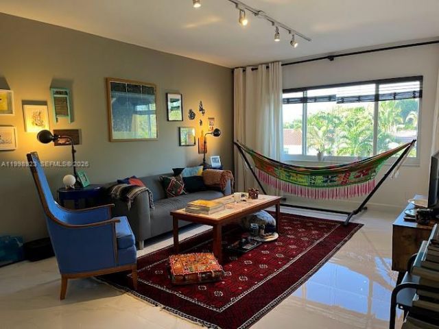 2230 NE 56th Pl, Unit 227, Fort Lauderdale, FL 33308 Photo