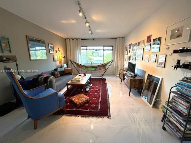 2230 NE 56th Pl, Unit 227, Fort Lauderdale, FL 33308 Photo