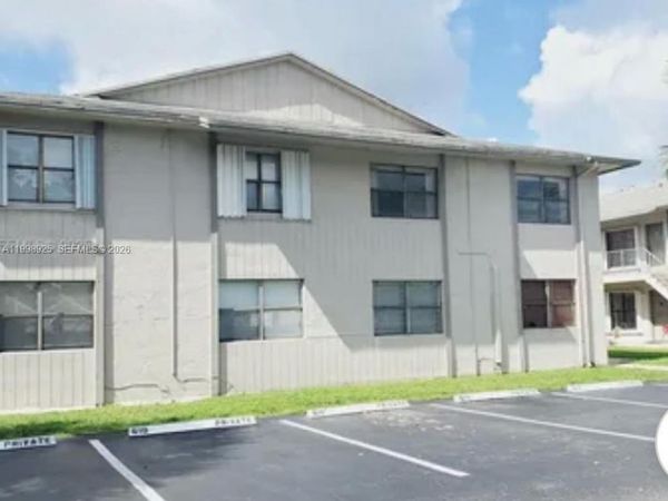 15356 SW 72nd St, Unit 32-12, Miami, FL 33193