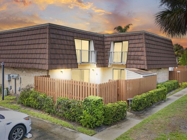 6158 SE Riverboat Drive, Stuart, FL 34997