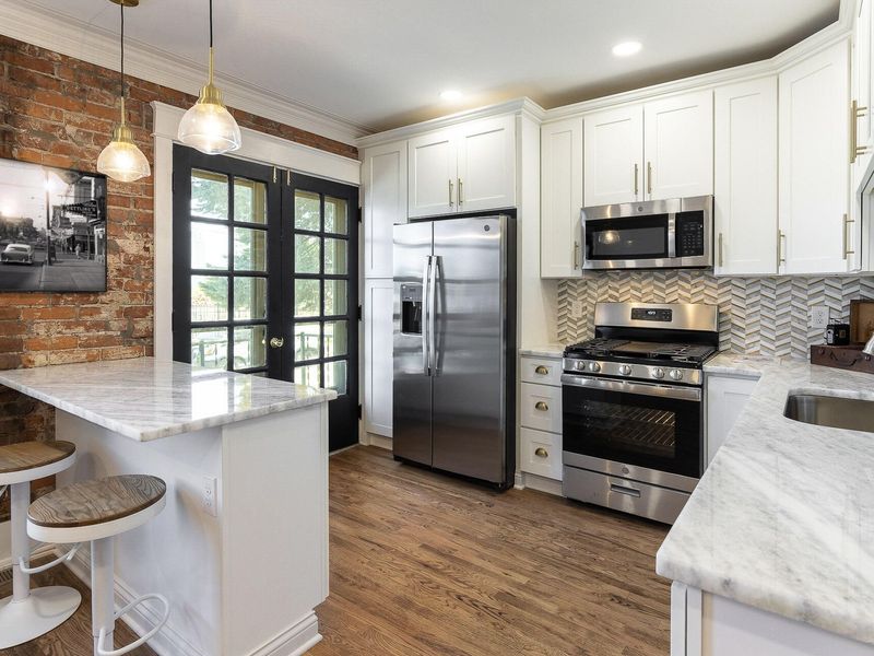 229-235 W 4th Street, Covington, KY 41011 Photo 2