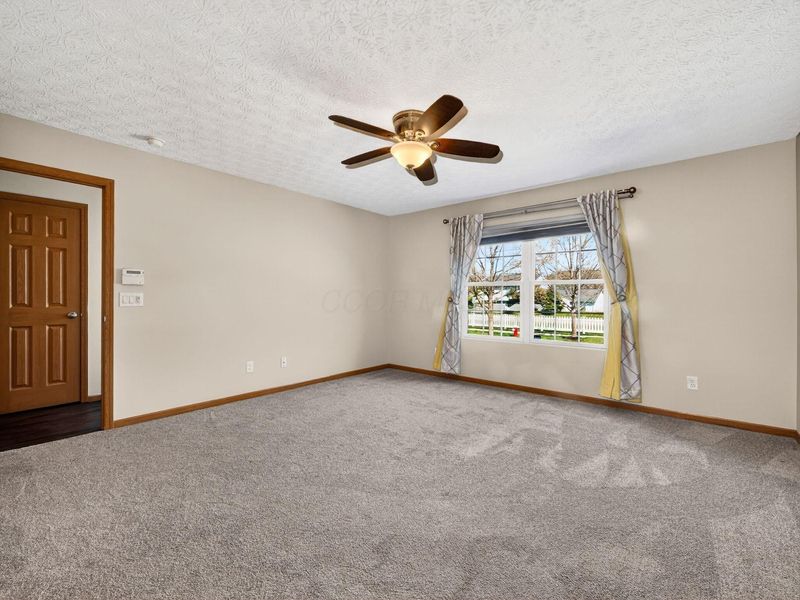 5721 Gadston Way, Columbus, OH 43228 Photo 17