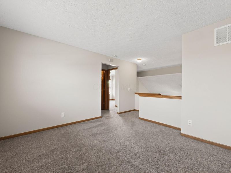 5721 Gadston Way, Columbus, OH 43228 Photo 22